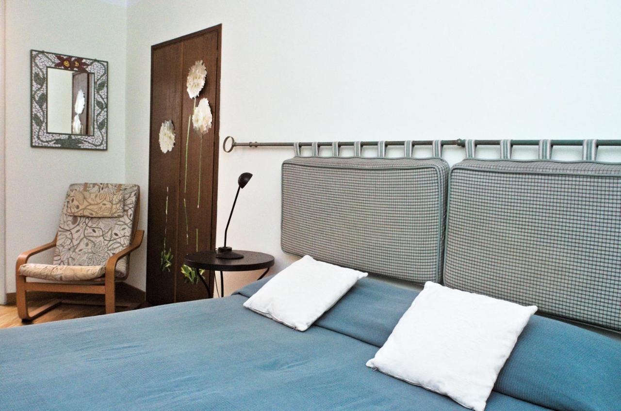 Minerva House *